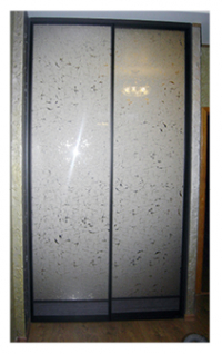 Шкаф-купе, двери из химически травленого стекла
