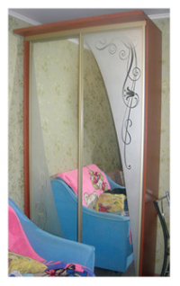 Шкаф-купе с пескоструйным рисунком